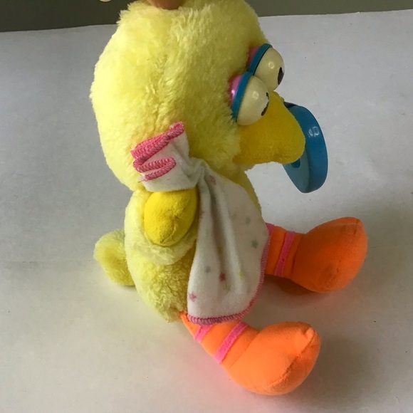 Vintage Sesame Street Baby Big Bird Plush 1992 Chiming Rattle Sounds & Teether - Picture 4 of 8